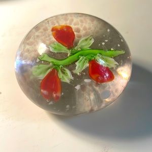 Vintage‎ Floral Paperweight